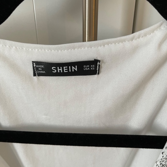 SHEIN Lantern Sleeve Wrap Belted Sequin Dress - Picture 4 of 6